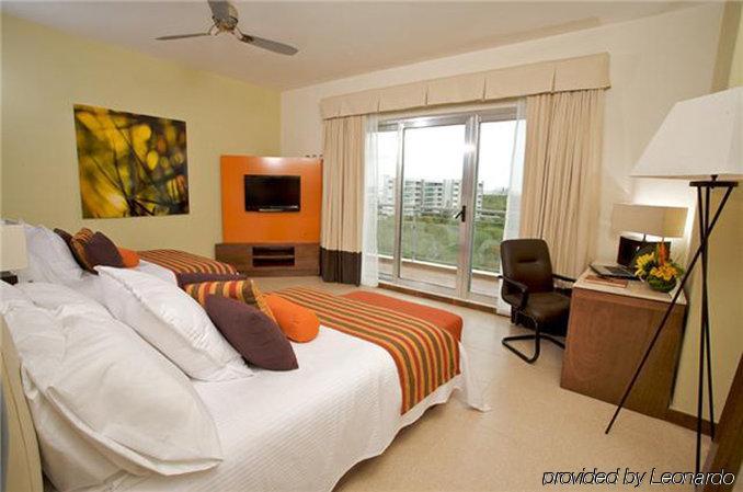 Krystal Urban Cancun & Beach Club Bagian luar foto