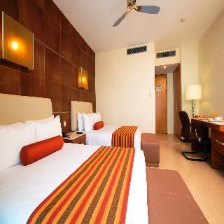 Krystal Urban Cancun & Beach Club Bagian luar foto